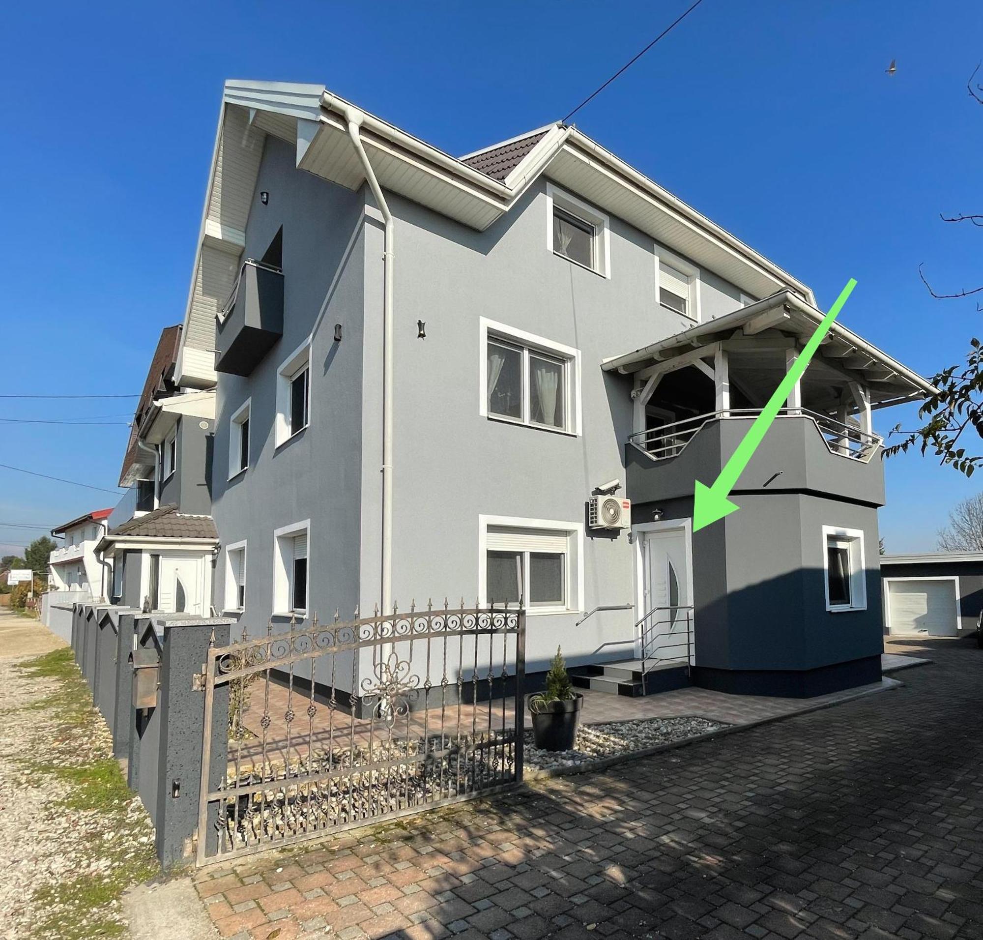 4 Stars Apartments Near Airport Velika Gorica Exterior foto